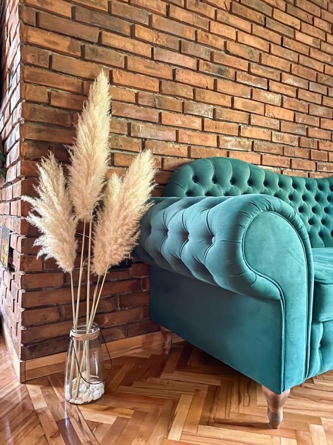 Loft Apartman Menhetn Шабац Екстер'єр фото